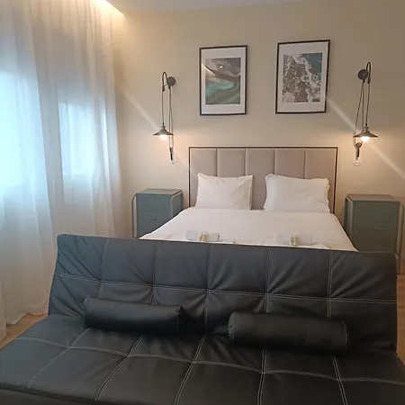 Lemago - Camara Apartment
